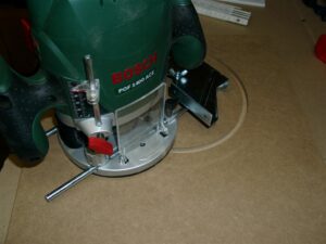 round_hole router@ work