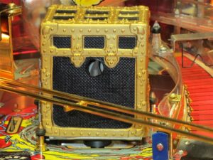 TOM_Magic_Trunk_Candlelight_Replacement_off TOM_Magic_Trunk_Candlelight_Replacement_off