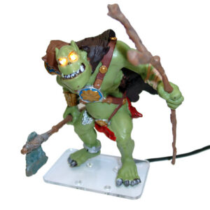 troll_with_plate_free troll_with_plate_free